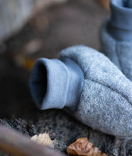 Lade das Bild in den Galerie-Viewer, Babyschuhe Wollwalk | La Dresseria